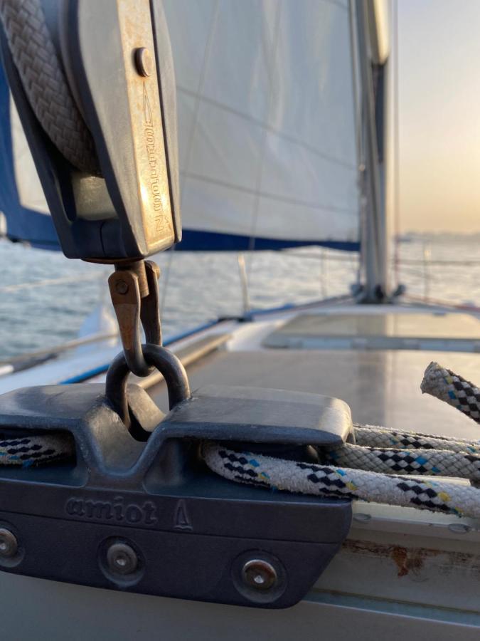 Stay In A Boat - Lisboa Exteriér fotografie